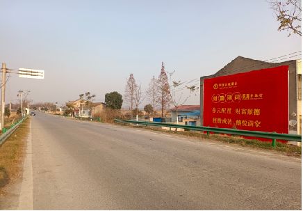  延长墙体广告是如何印刷的？